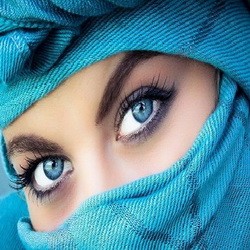 Хиджаб цвета неба исламская история