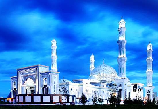 Мечеть Хазрет Султан в Астане